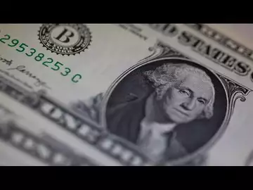 Dollar Drops to Lowest Since August