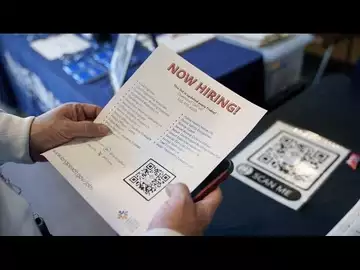 US Jobless Claims Fall to the Lowest Level in a Month