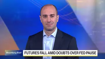 Barclays’s Cau Weighs Earnings Season, Fed Rate Path