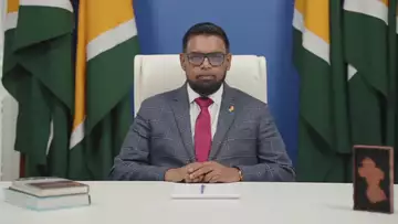 Guyana President Shows Resolve Ahead of Maduro Meeting