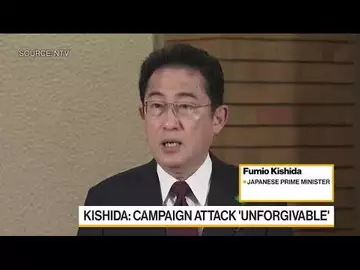 Japan's Premier Kishida Resumes Campaign After Explosion at Speech