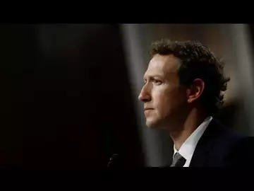 Zuckerberg Says Facebook Tries to Protect Teens Online