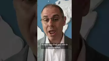 LinkedIn COO’s advice to young job seekers: Learn AI skills