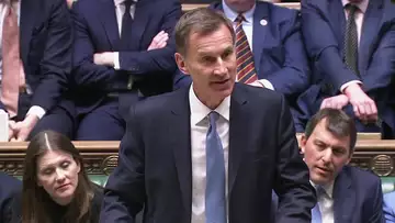 UK Budget: Hunt Says Britain to Avoid Recession, Halve Inflation