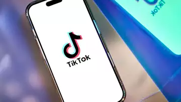 TikTok Bidders Step Up as Deadline Looms