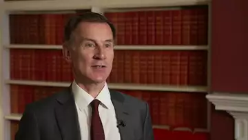 UK ‘Firmly on Track’ to 2% Inflation Target: Hunt