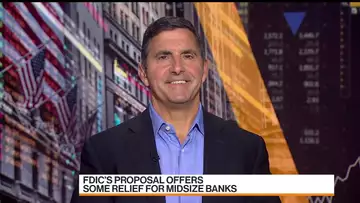Mike Mayo Sees 'Gut Punch' for Biggest Banks in Basel III Endgame