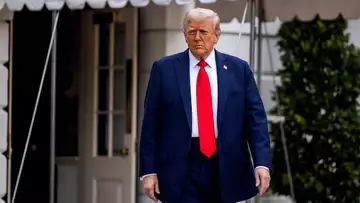 Trump’s Planned $100,000 H-1B Fee Rattles Tech Sector
