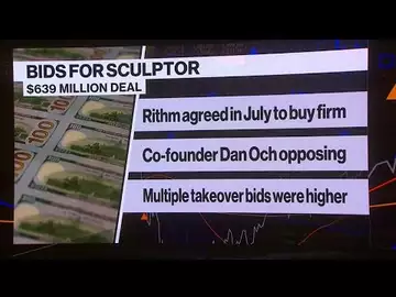 Sculptor Received Higher Bids Than Accepted Offer