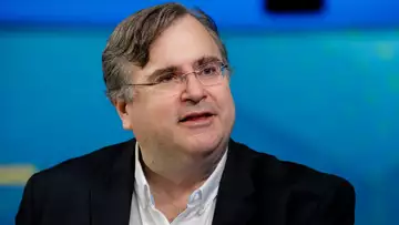 Reid Hoffman Says Tech Should Act Aggressively on AI