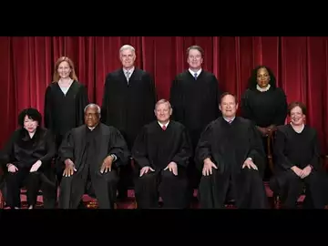 Supreme Court Partially Backs Trump on Immunity