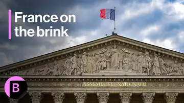 France's Government Risks Collapse as Premier Calls Confidence Vote