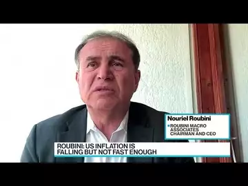 Roubini Sees Hard Landing From Fed's 'Mission Impossible'