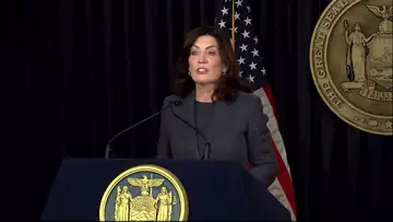 NY’s Hochul: Signature Bank Rescue Is ‘Not a Bailout’