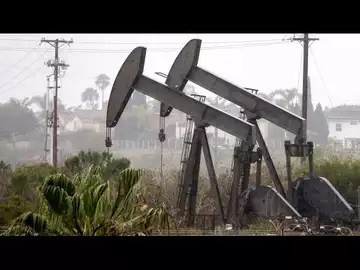Oil Holds Gain Ahead of OPEC+ Meeting