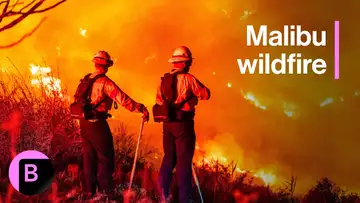 Malibu Wildfire: Town Under Threat as Firefighters Battle California Blaze