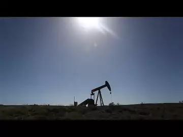 Brent Oil Climbs as Market Focuses on Supply Over Demand