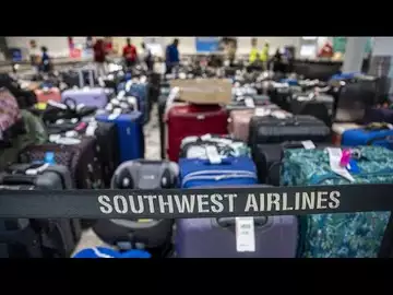 US Lawmakers Vow Probe Into Southwest Meltdown