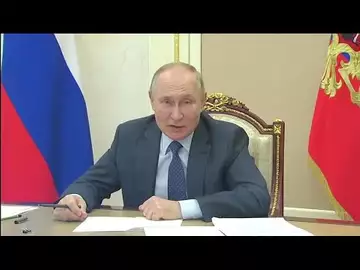 Putin Says Russia's Nukes a Deterrent, Threat Is Growing