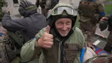 Ukrainian Soldiers Free the City of Izium