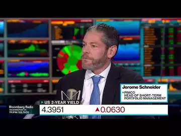 Pimco's Schneider Sees Slight, Prolonged Recession Ahead