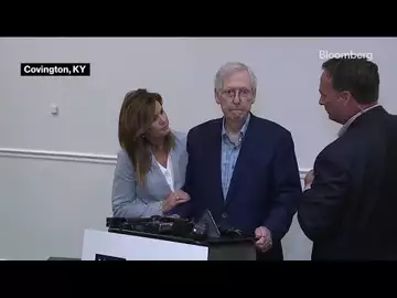 Senator McConnell Freezes During Press Event