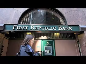 First Republic Bank Gets $30 Billion of Bank Deposits in Rescue
