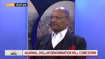 Vedanta’s Agarwal Sees Dependency on Dollar to Come Down 30%