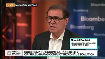 Nouriel Roubini Sees Markets Pricing ‘Something Ugly’ Happening in Gaza