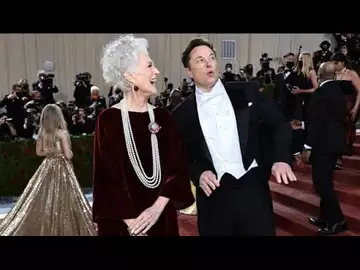 Musk Reminds the World He is Fond of Fashion