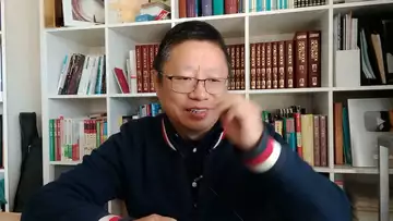 特朗普在比特币 2024狂赚2500万， 推出运动鞋！比特币储备可以作为美国国债问题的解决方案吗？英国批准价值 100 亿英镑的 BSV 投资者提起的集体诉讼！～Robert李區塊鏈日記2208