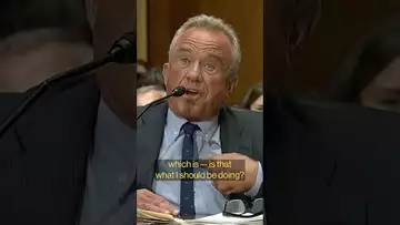 RFK. Jr. and Sen. Warren clash over Covid-19 vaccines in hearing