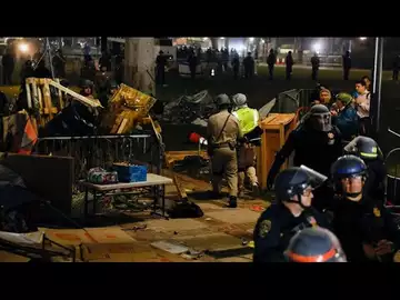 College Protests: Police Begin Dismantling UCLA Encampment