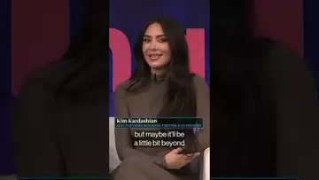 Kim Kardashian gives some skin care tips to David Rubenstein #bloomberg #shorts