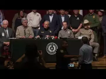 Beto O'Rourke Interrupts Texas Shooting Press Conference