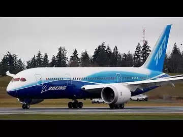 Boeing Faces New FAA Probe of 787 Dreamliner Model
