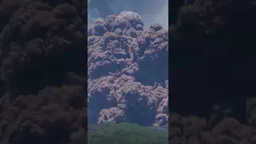 Italy’s Mount Etna Erupts, Setting Off High Plumes of Smoke