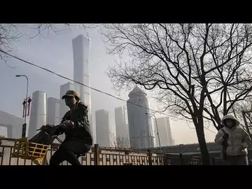 China Economy: Soft Services Data Reveals Fresh Signs of Weakness