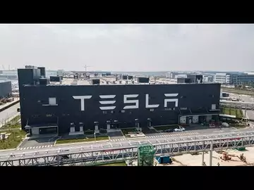 Tesla to Suspend Shanghai Factory Output Later This Month