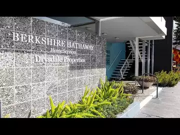Berkshire Pounces on Market Slump