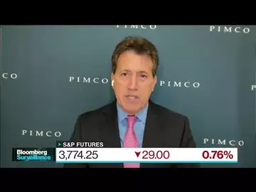 Pimco's Crescenzi: Bonds Increasingly Attractive Amidst 'Volckeresque' Fed