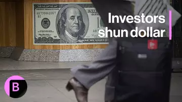 Market Turmoil: Investors Flee Dollar Assets Amid Tariffs Uncertainty