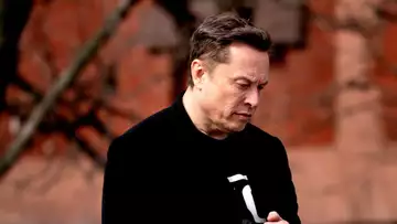 Musk Inc. Under Threat From Elon Musk’s Wild Bets