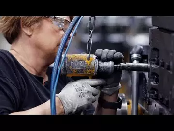US ISM Manufacturing Expands Above Estimates to 50.3