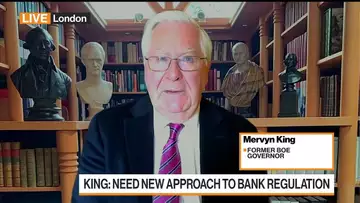 Mervyn King Calls for New Approach to Bank Regulation