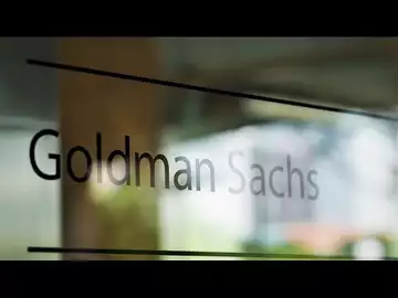 Goldman Plans to Add About 100 Staff in Singapore