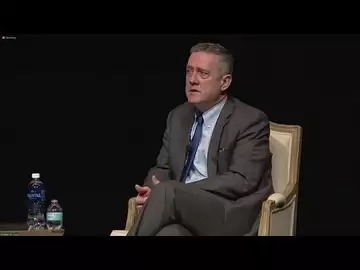 Bullard: Abandoning 2% Inflation Goal Would Be Disaster
