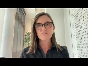 Cathie Wood on FTX, Crypto, Elon Musk, Fed Policy