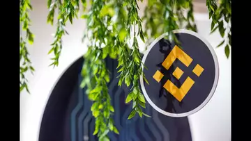 Crypto Report: Binance Weighs Buying a Bank