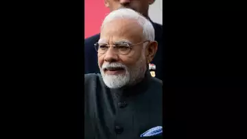 Modi Arrives in UK to Sign Trade Deal